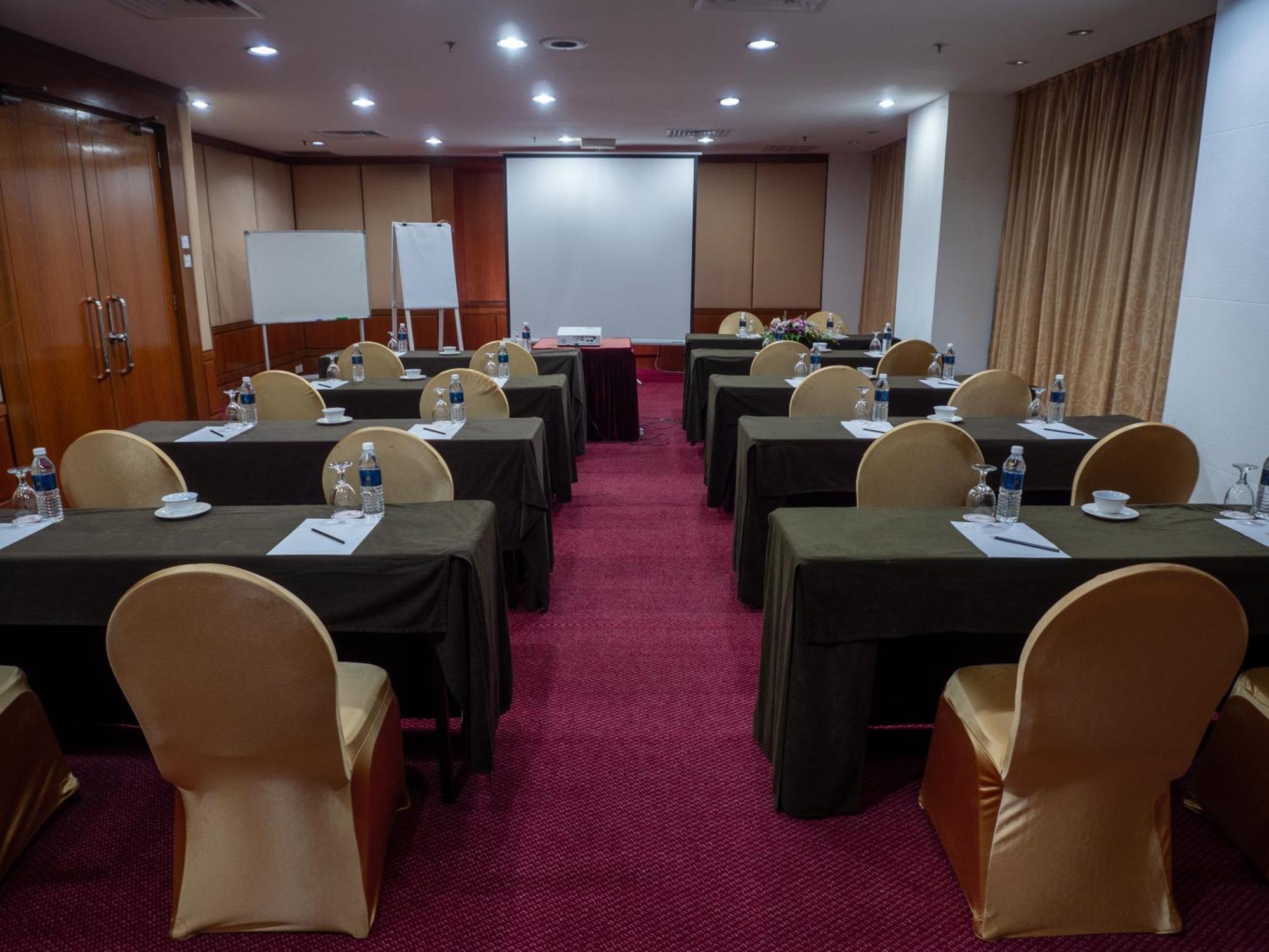 Hotel Royal Kuala Lumpur Dış mekan fotoğraf
